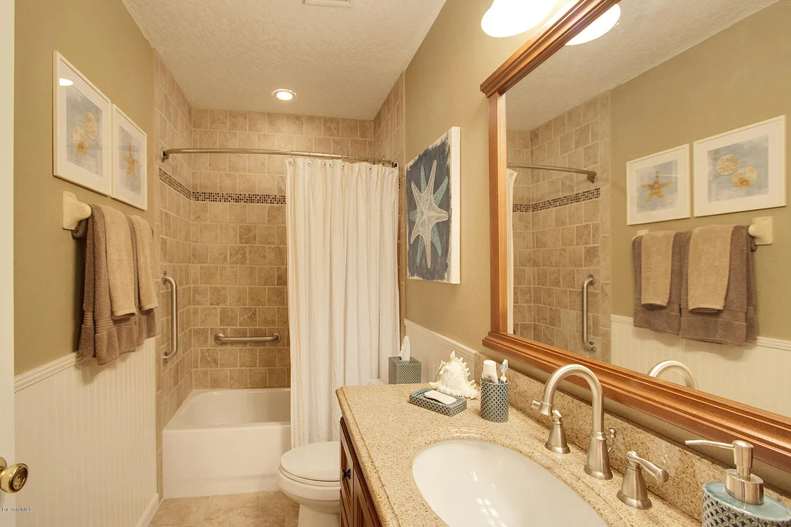 Photo of 5785 Newbury Circle