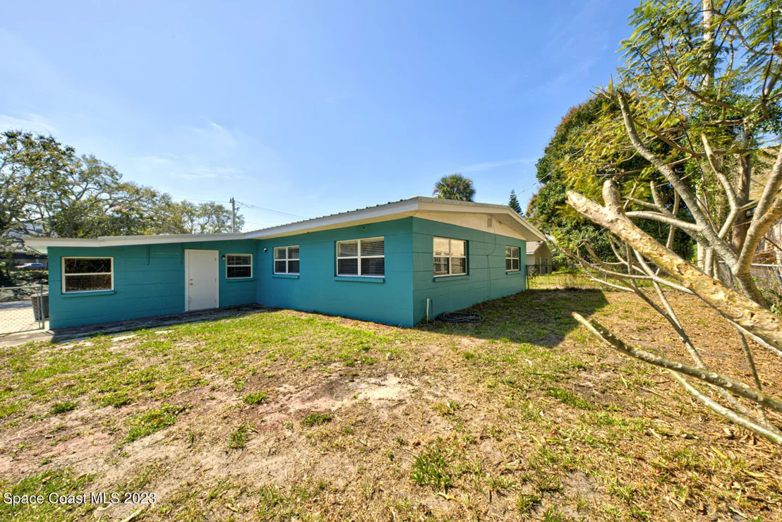 Photo of 114 Orange Avenue