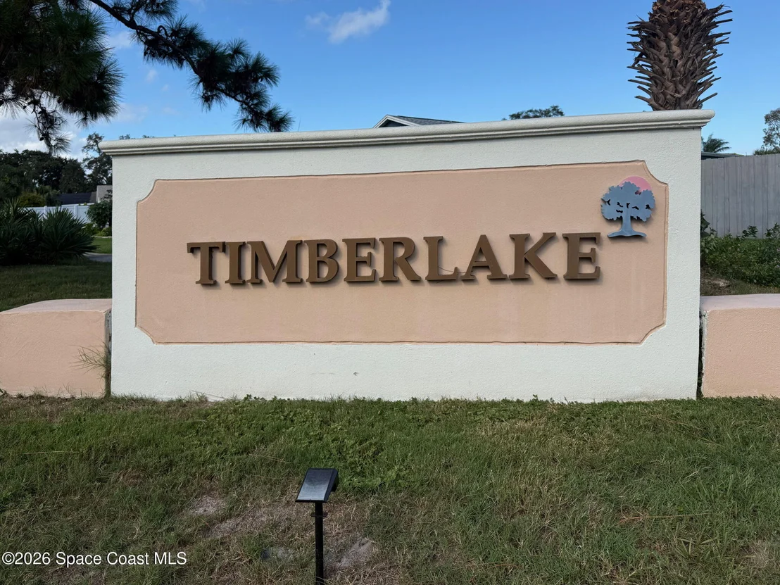 Photo of 414 Myrtlewood Road