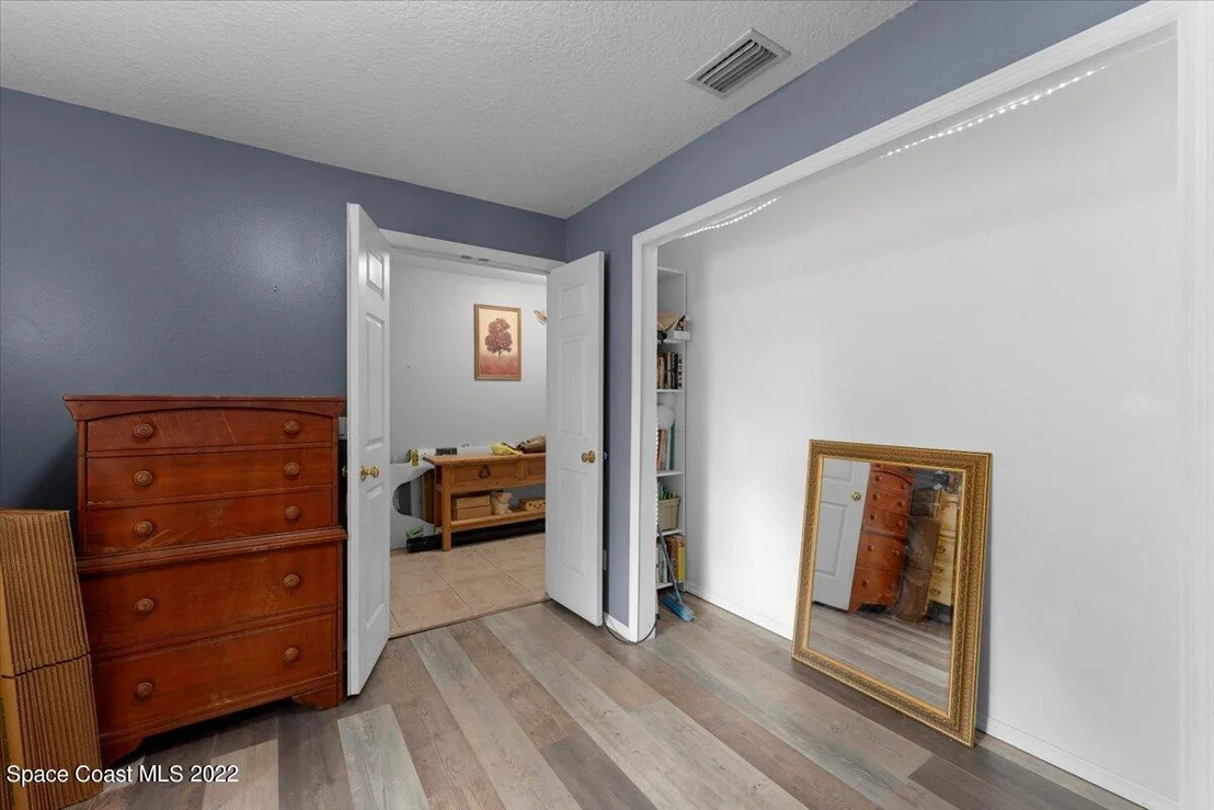 Photo of 5964 Travis Street