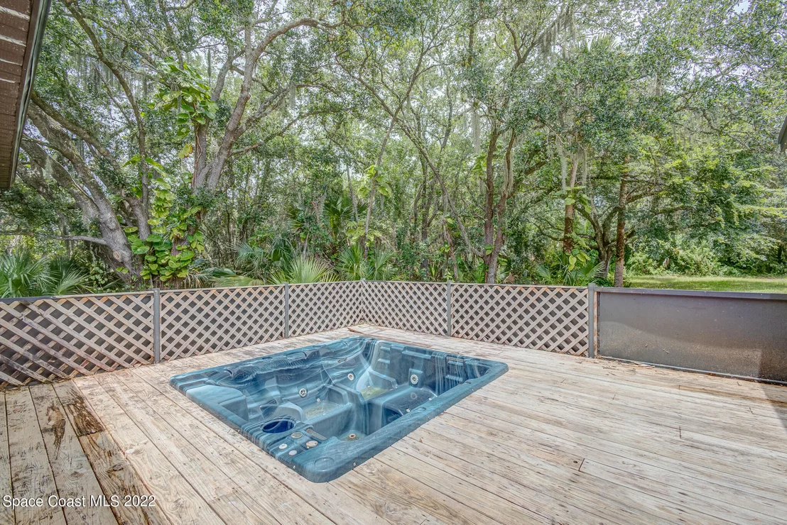 Photo of 3790 Fenner Road