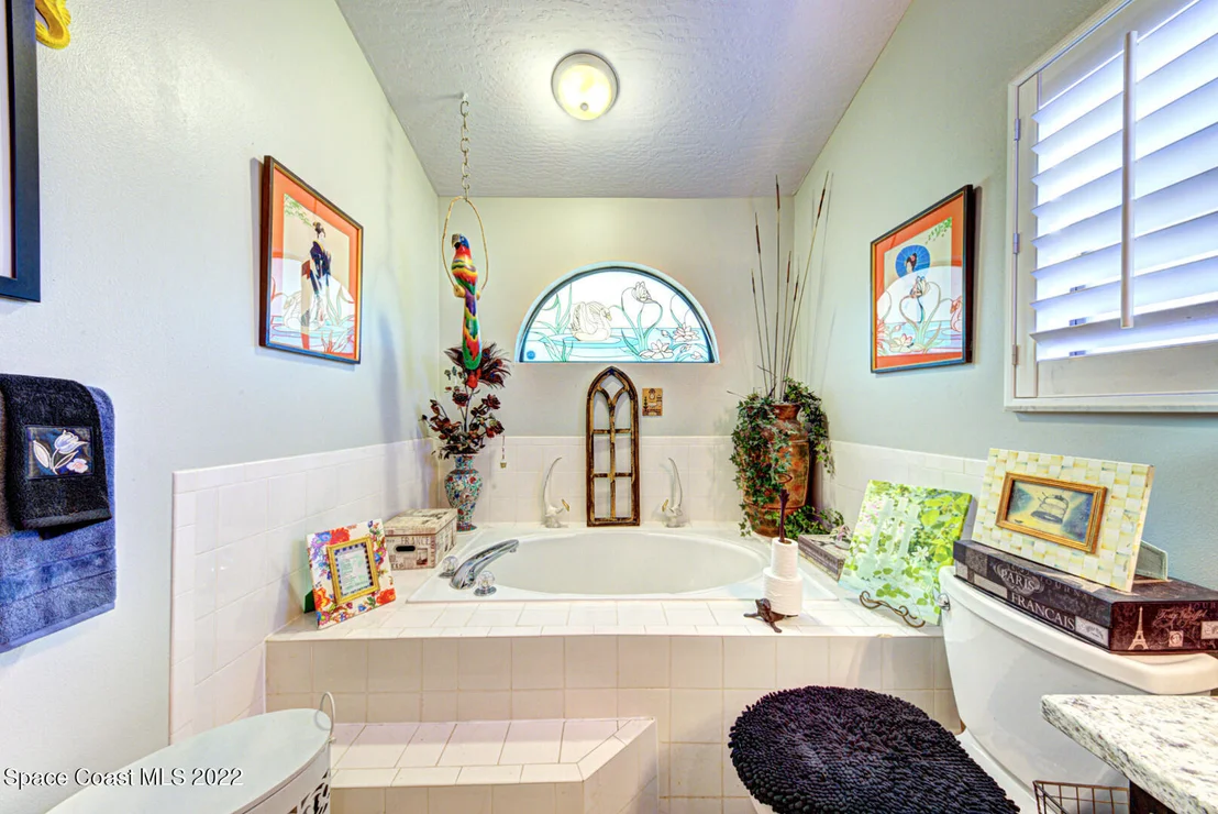 Photo of 966 Osprey Drive