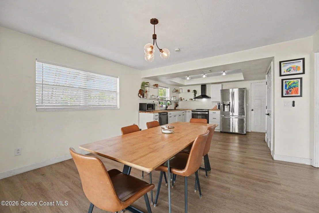 Photo of 2355 Reef Avenue