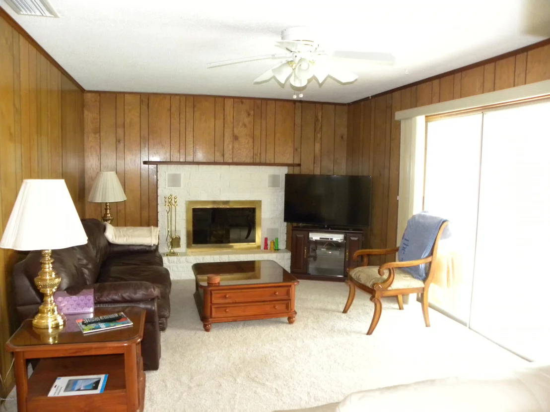 Photo of 308 Dorset Drive