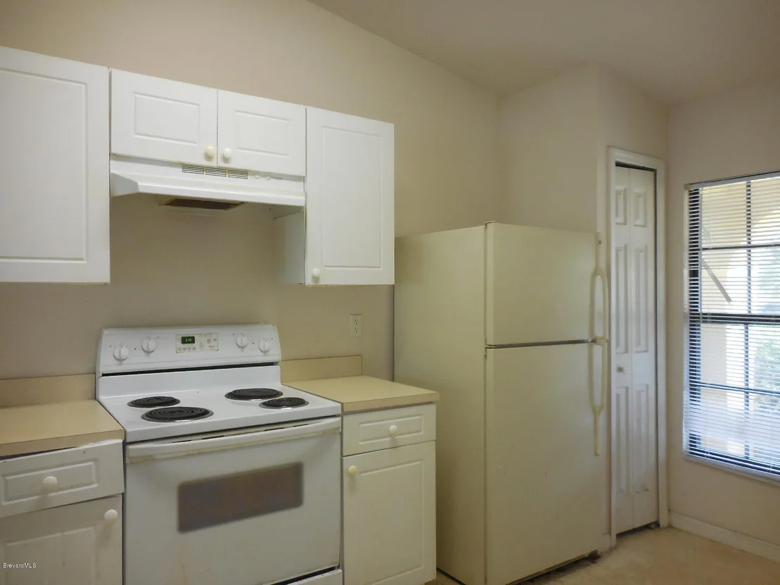 Photo of Unit 104 at 890 LUMINARY Circle