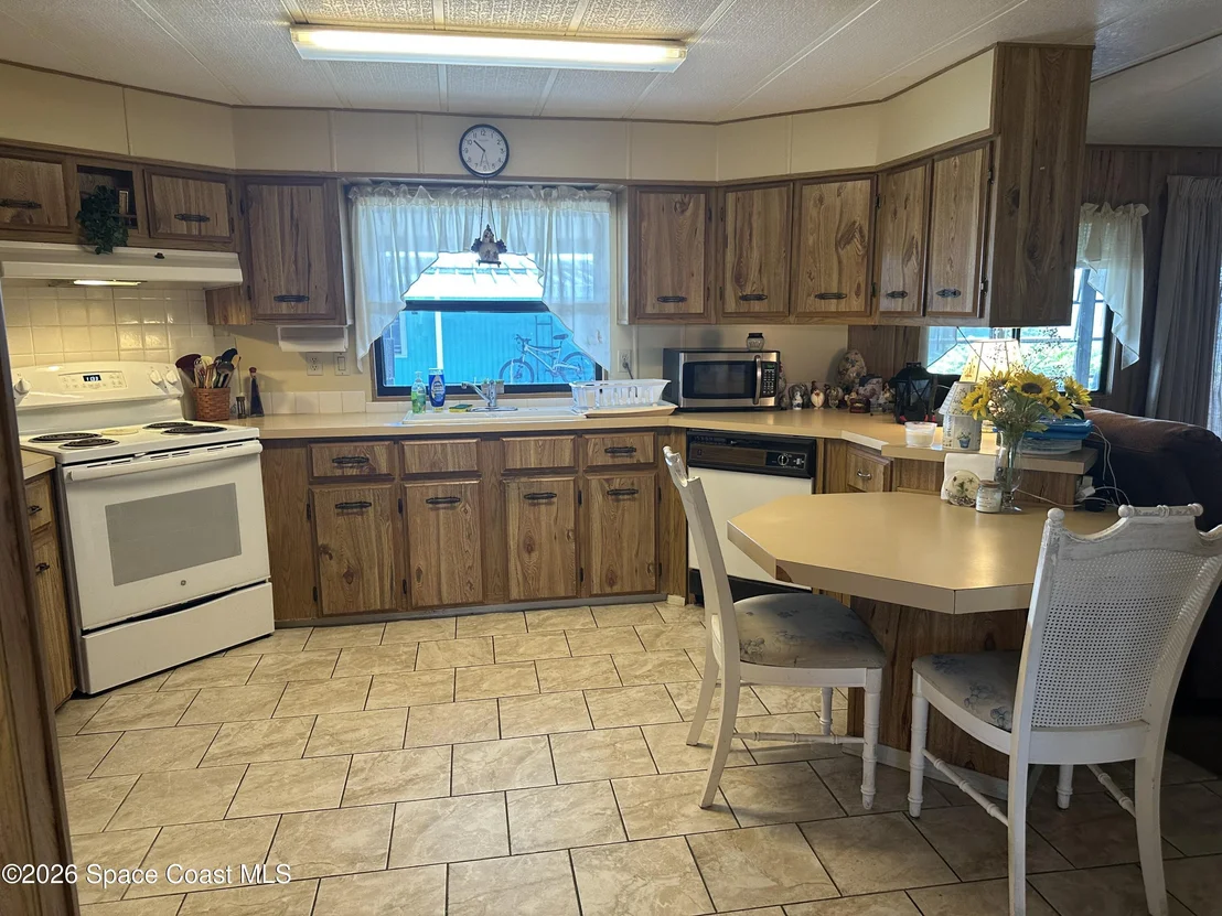 Photo of 519 Puffin Drive