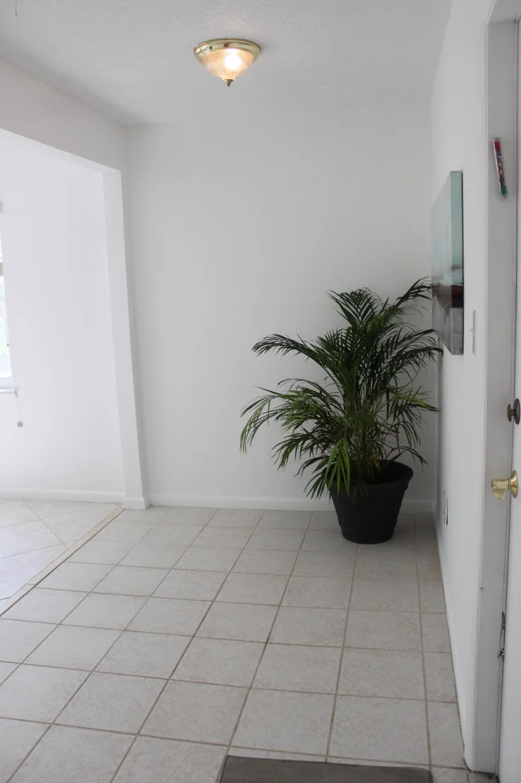 Photo of 180 Heron Drive