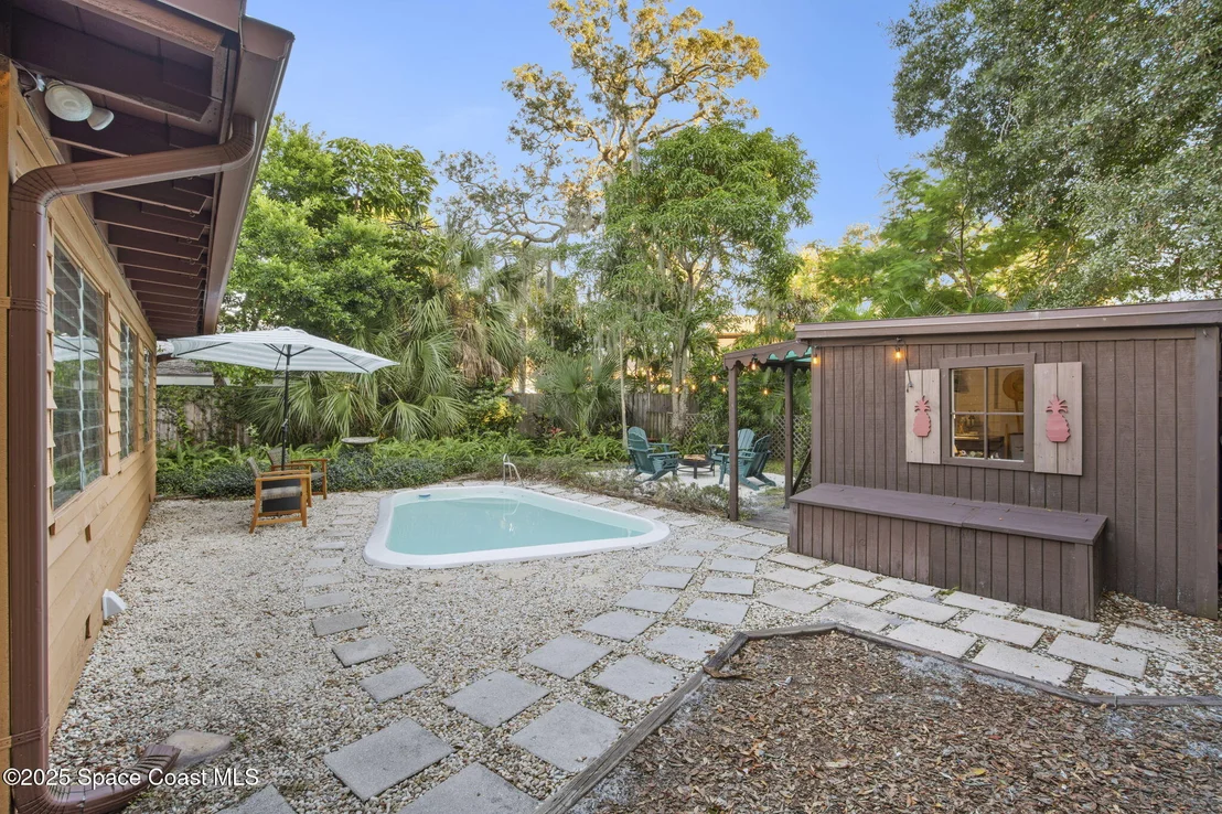 Photo of 597 Old Oak Street