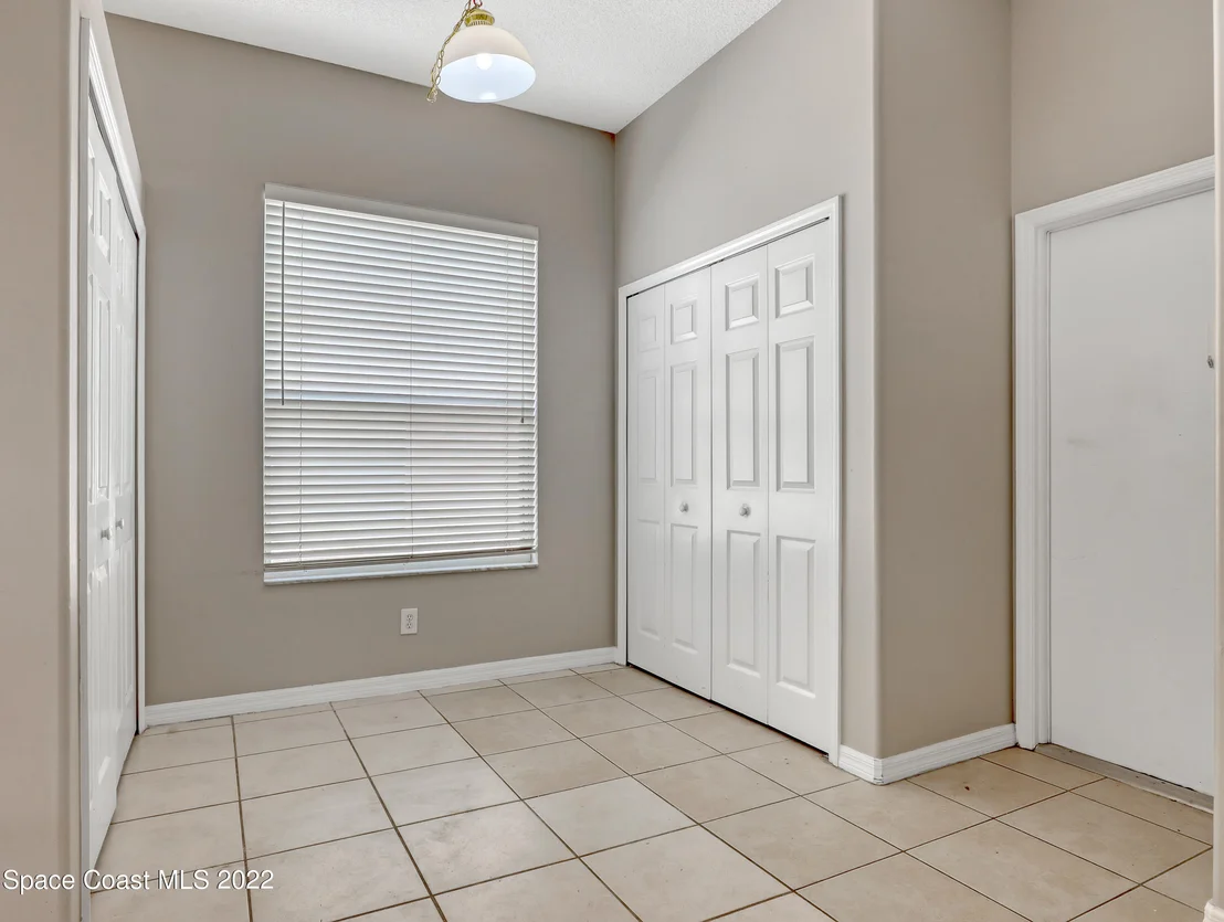 Photo of 8041 Bracken Lane