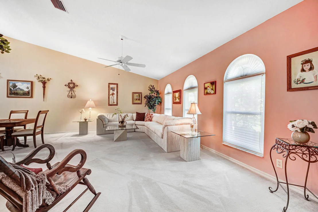 Photo of 1374 Silver Lake Drive