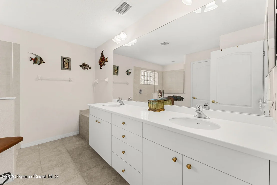 Photo of 3672 Shawnee Lane