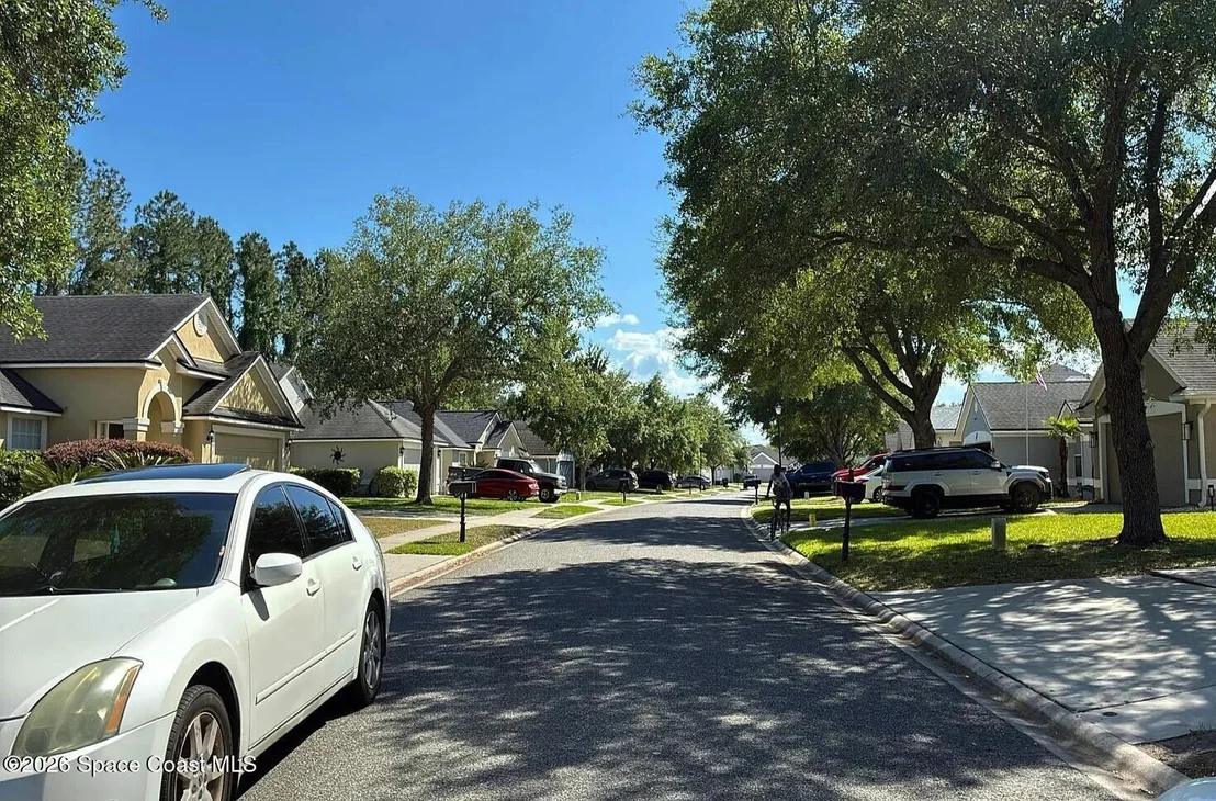 Photo of 1097 Moosehead Drive