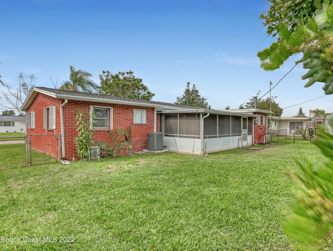 Photo of 1724 N Cadillac Circle N