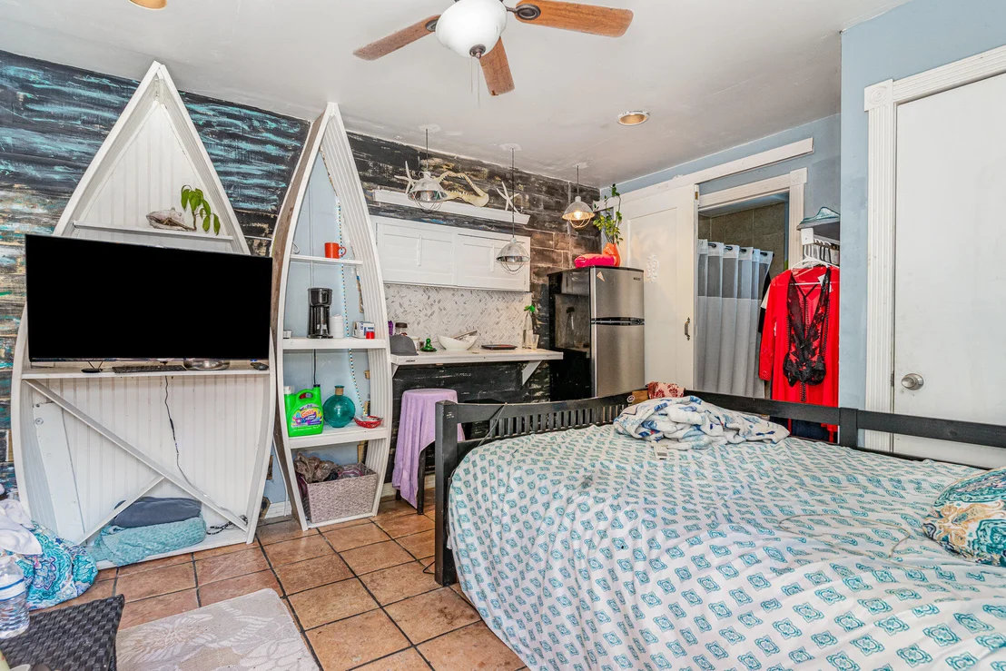 Photo of 401 Avenue B