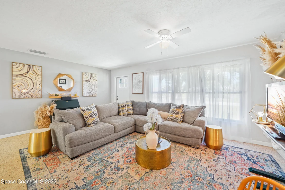 Photo of 700 Pelican Drive