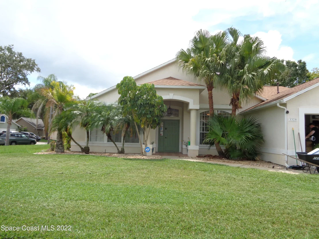 Photo of 3329 Lake View Circle
