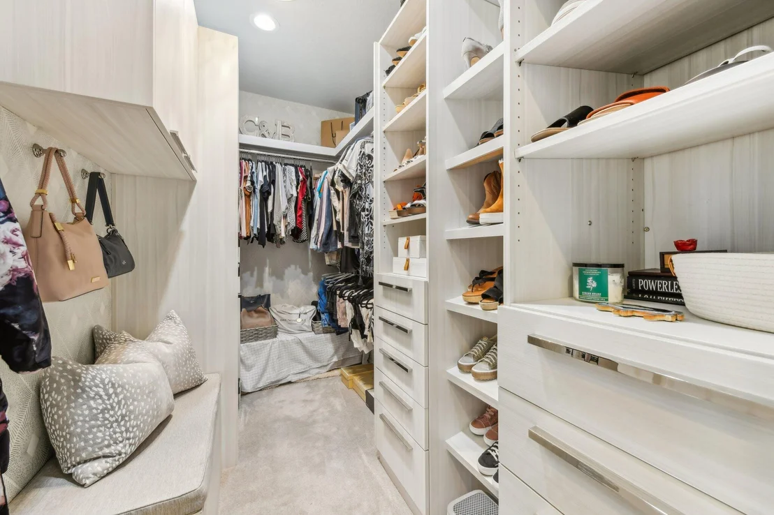 Photo of 7633 Poulicny Lane