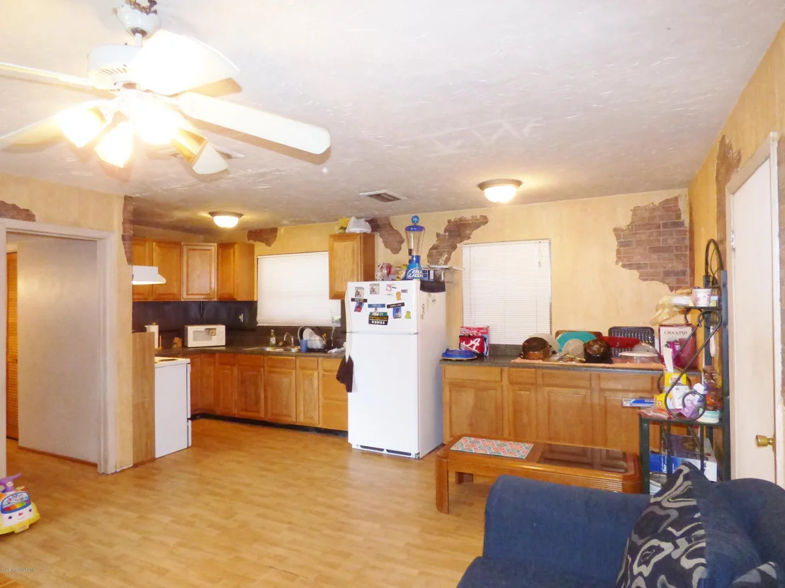 Photo of 1102 Cypress Lane