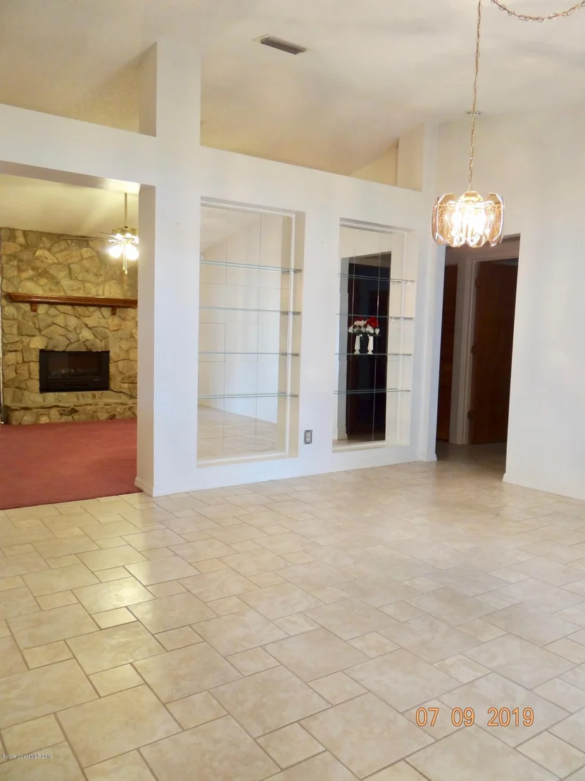 Photo of 1301 Buffing Circle SE