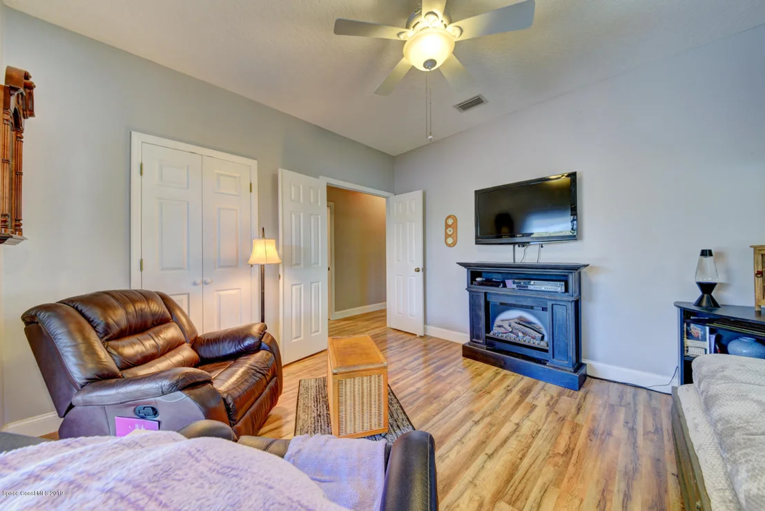 Photo of 521 Spring Lake Drive