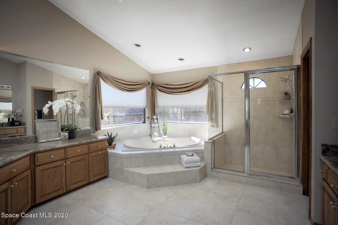 Photo of 145 Utopia Circle