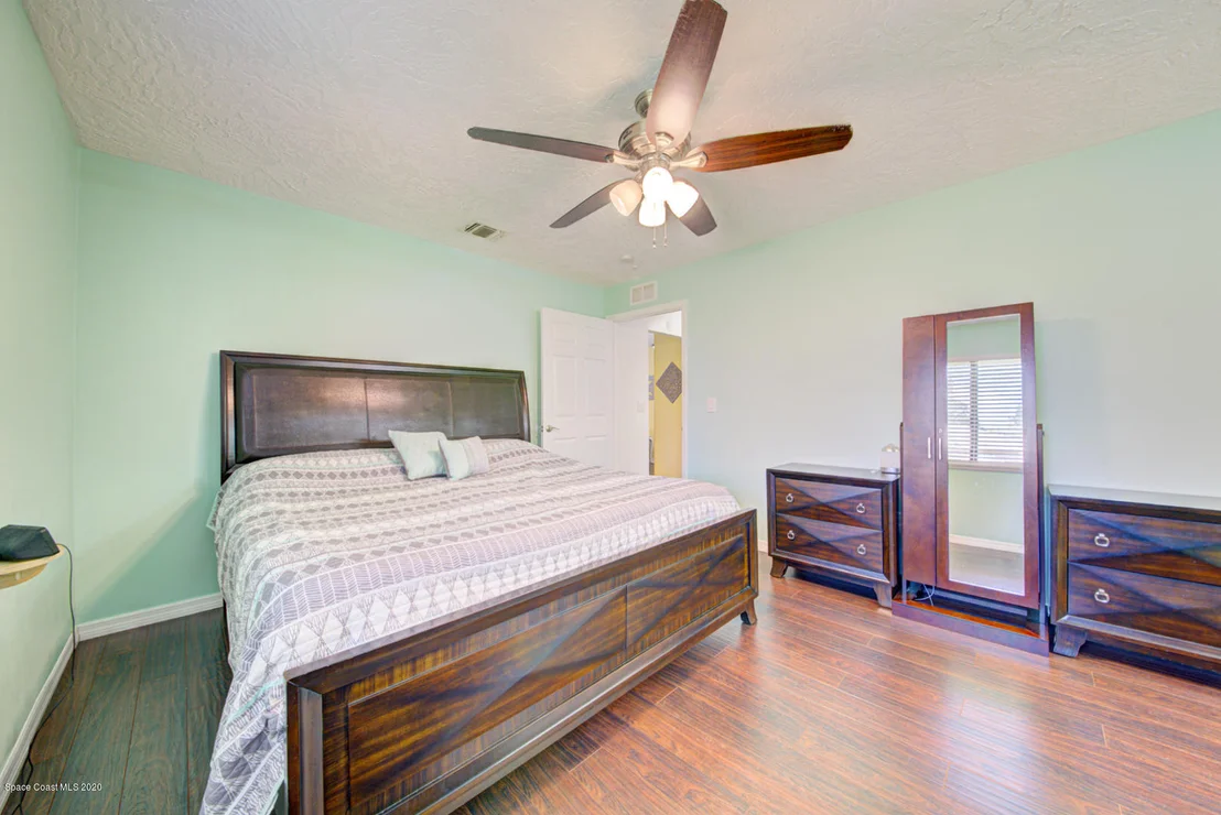 Photo of 6421 Hunt Road