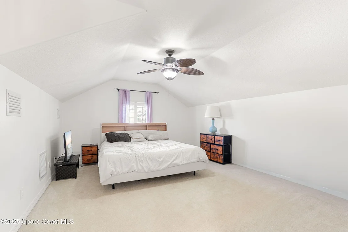 Photo of 379 Pentland Drive