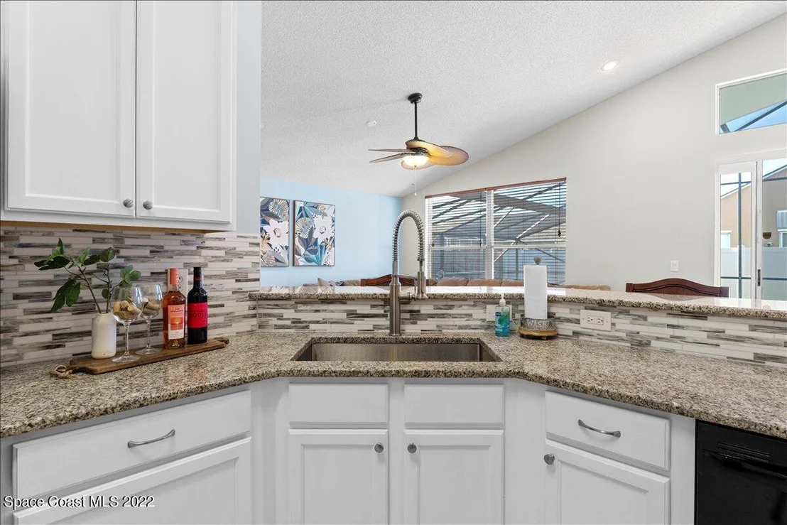Photo of 890 Shaw Circle