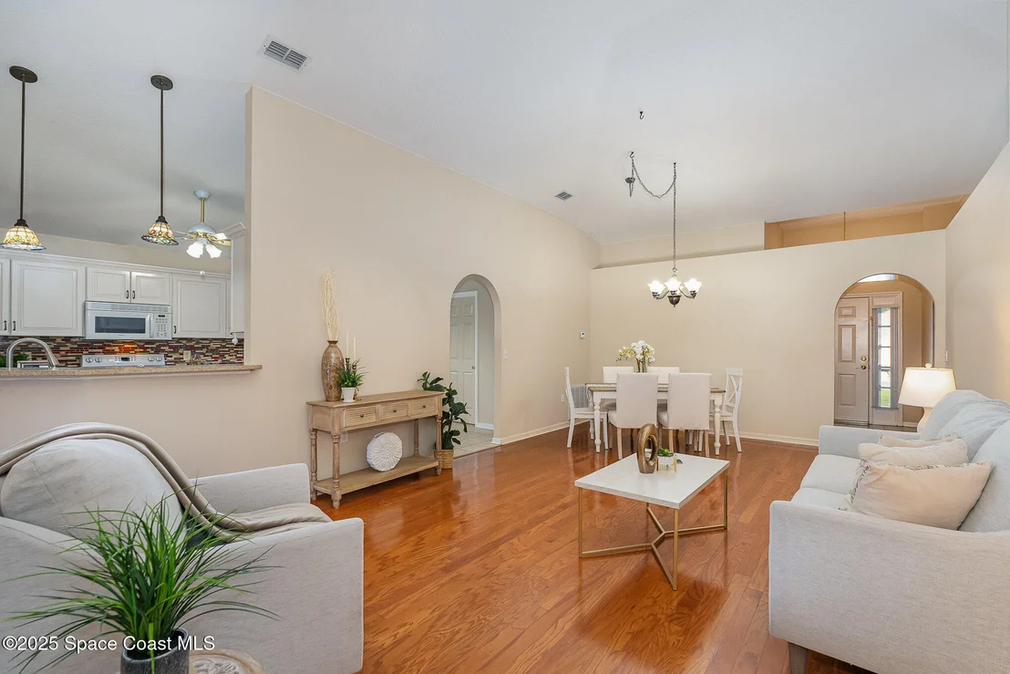 Photo of 273 Mcclain Drive
