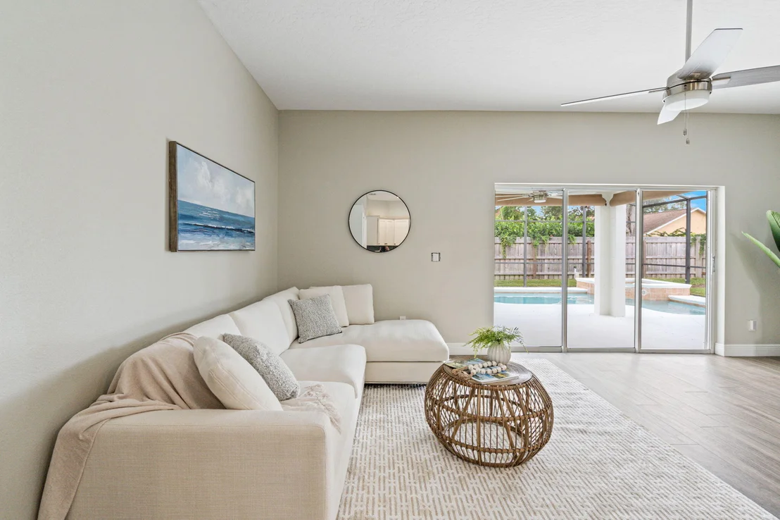 Photo of 1014 Pelican Lane