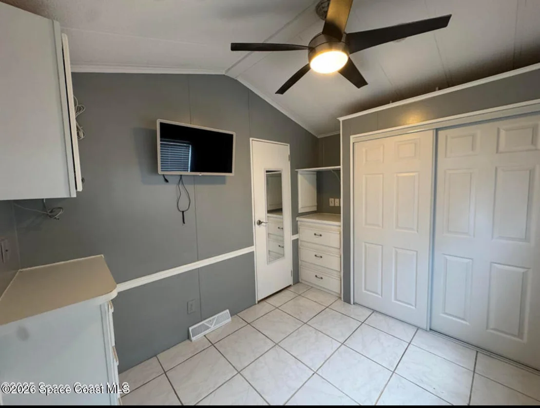 Photo of 301 Akron Way
