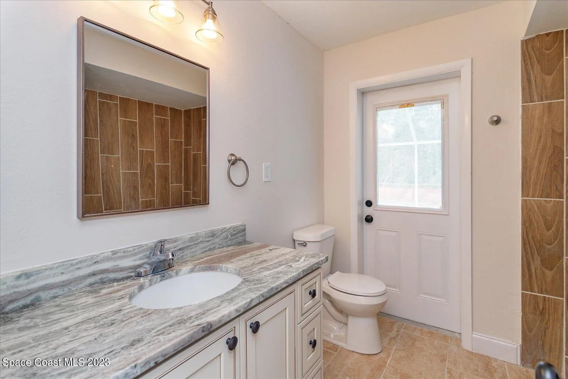 Photo of 2075 Cathy Circle