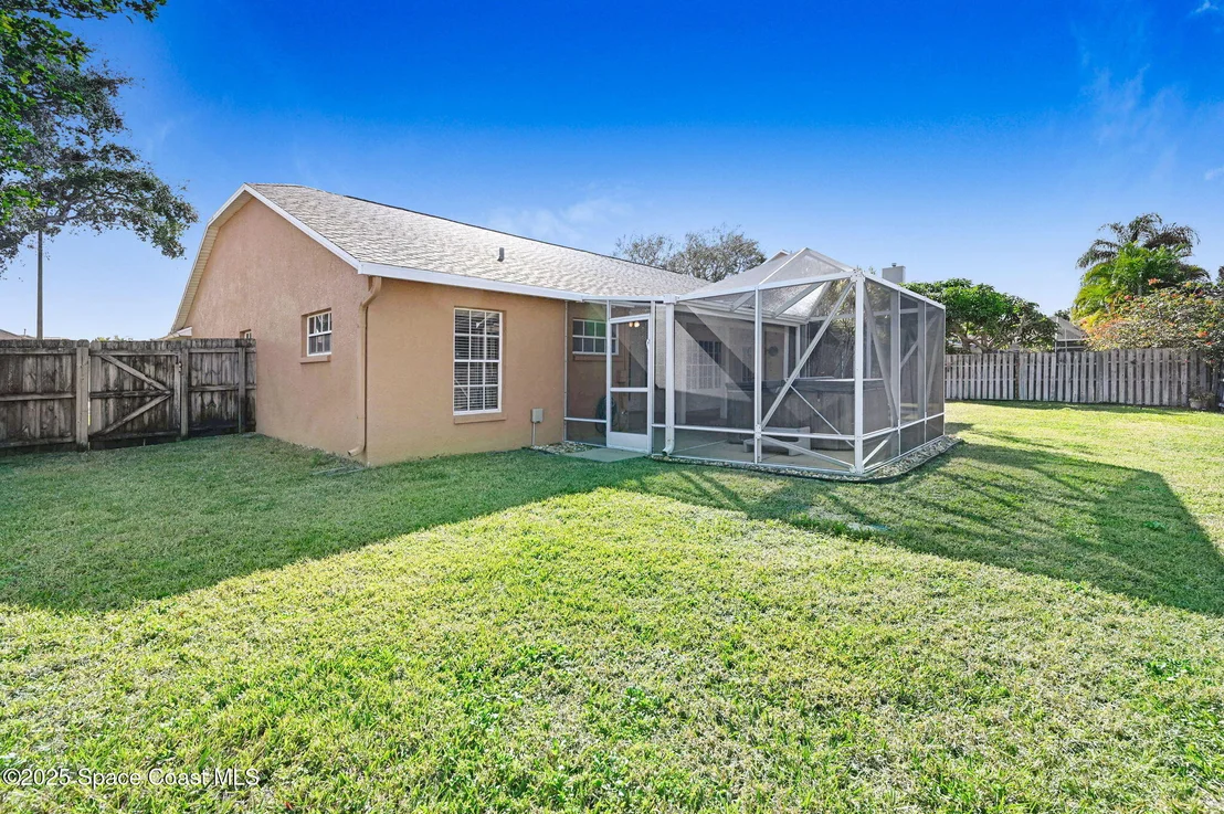 Photo of 2664 Lowell Circle