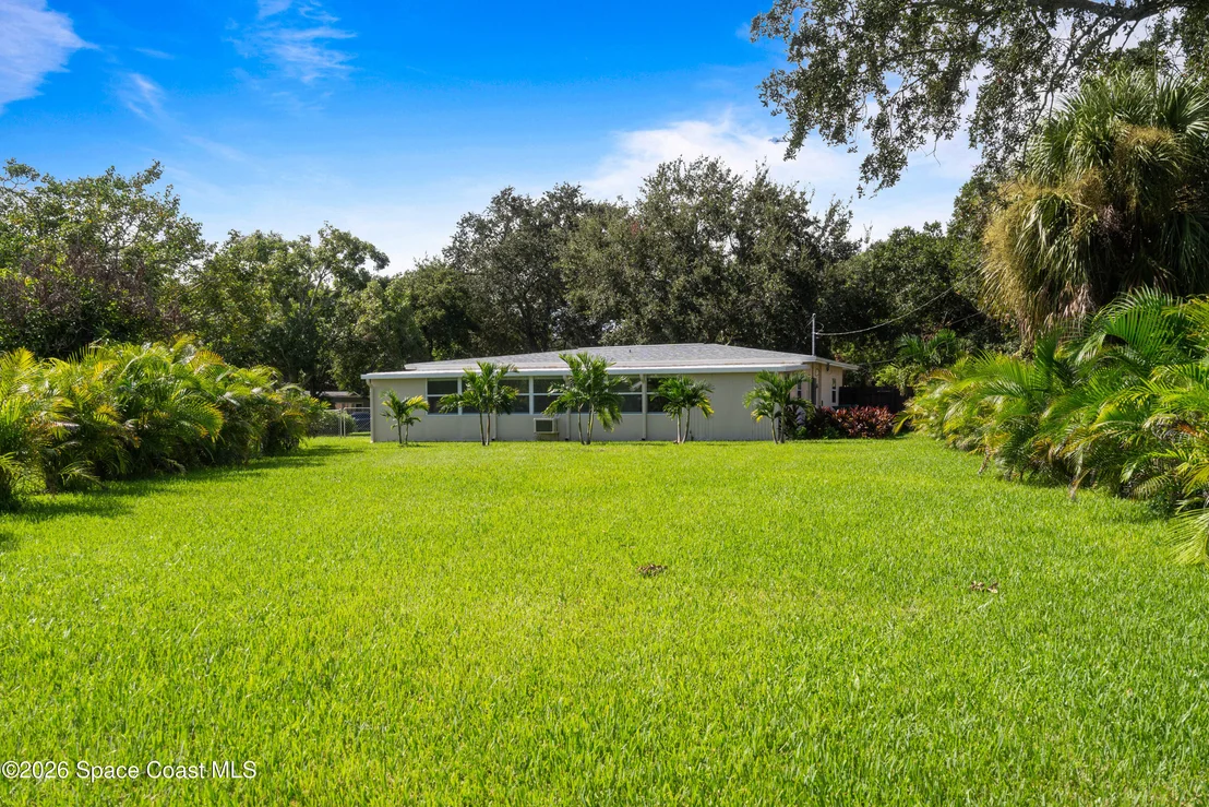 Photo of 620 Lund Circle