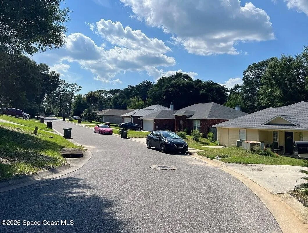 Photo of 1060 Cobblestone Drive