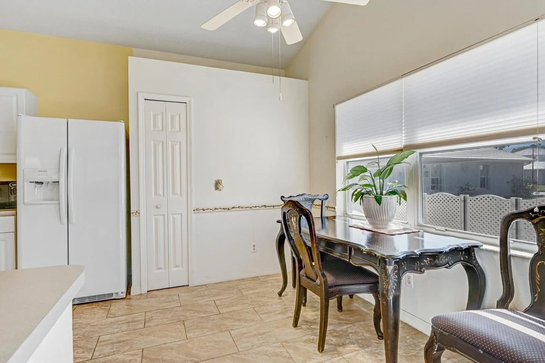 Photo of 1180 Goldenrod Circle NE