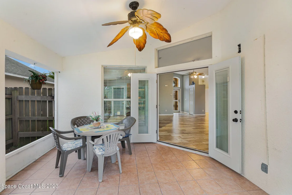Photo of 2901 Saint James Lane