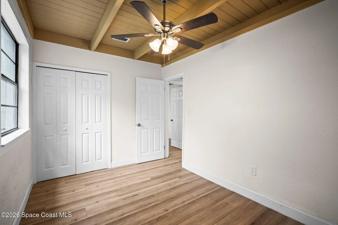 Photo of 1576 Grandview Way
