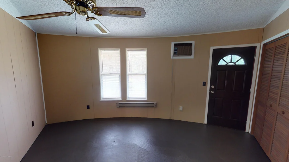 Photo of 105 Carter Trail