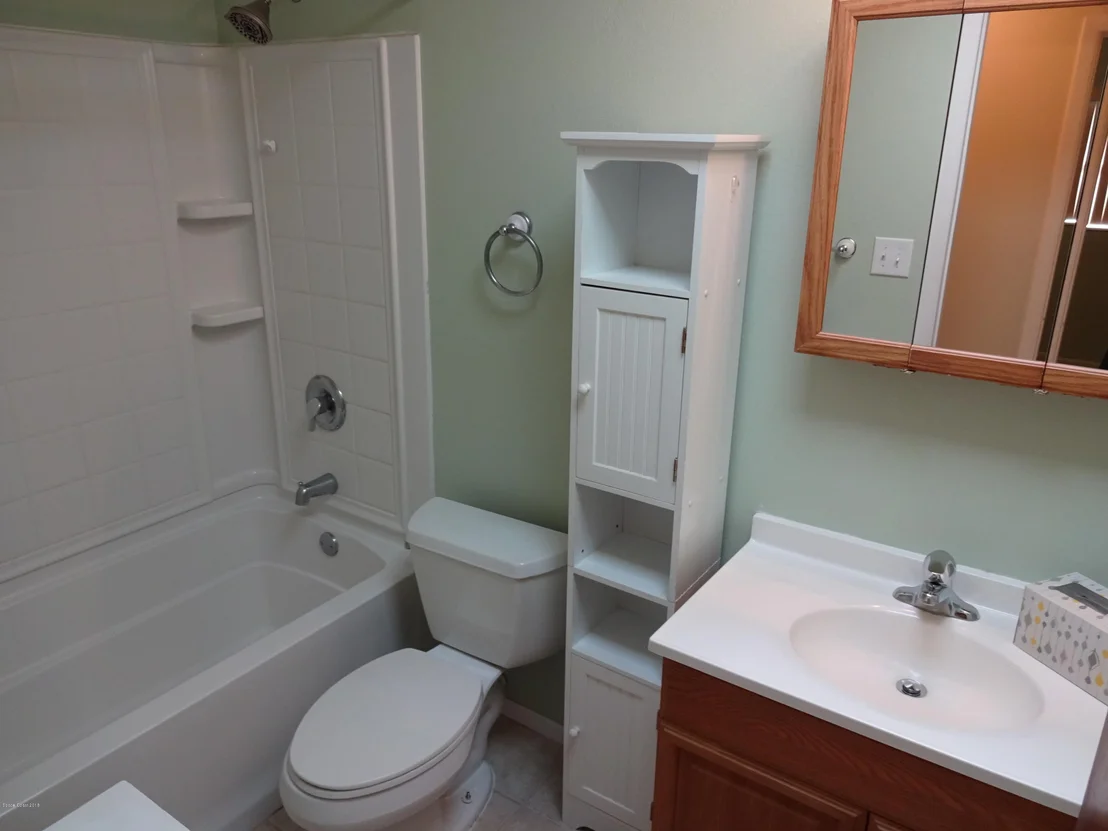 Photo of 954 Kings Post Road