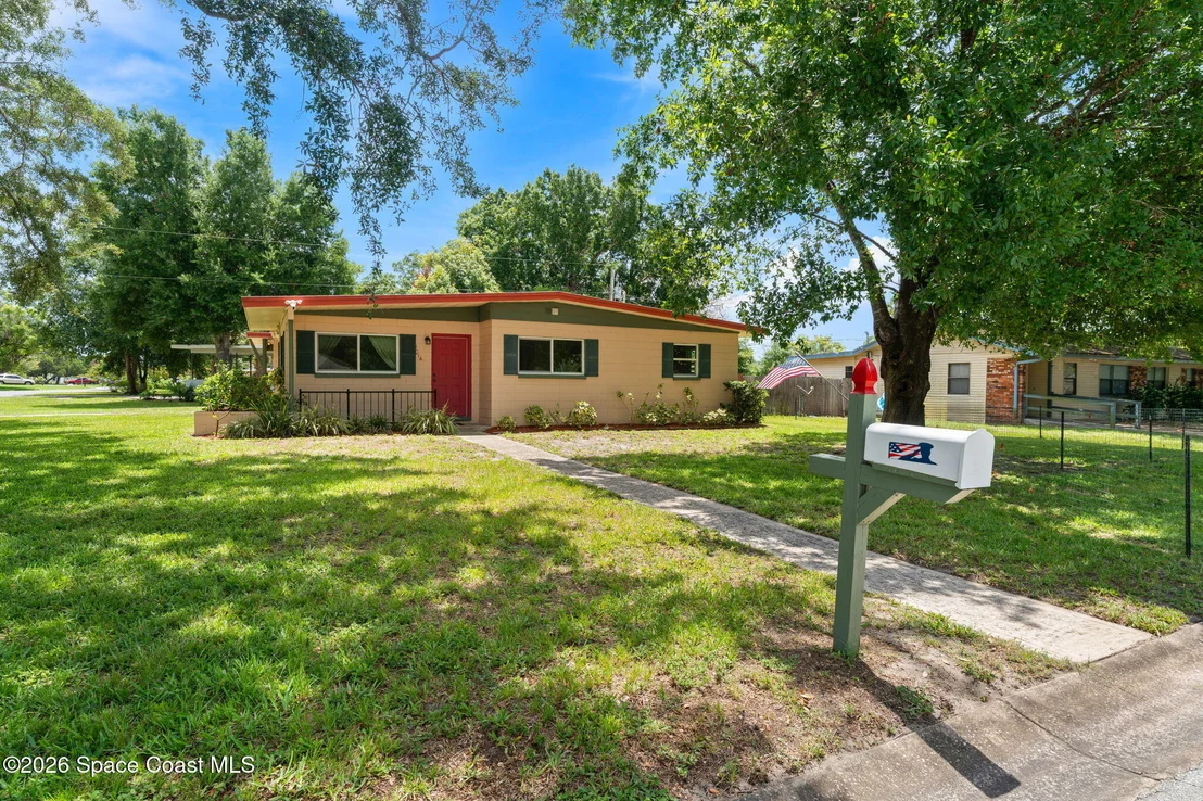 Photo of 1014 Montclair Road