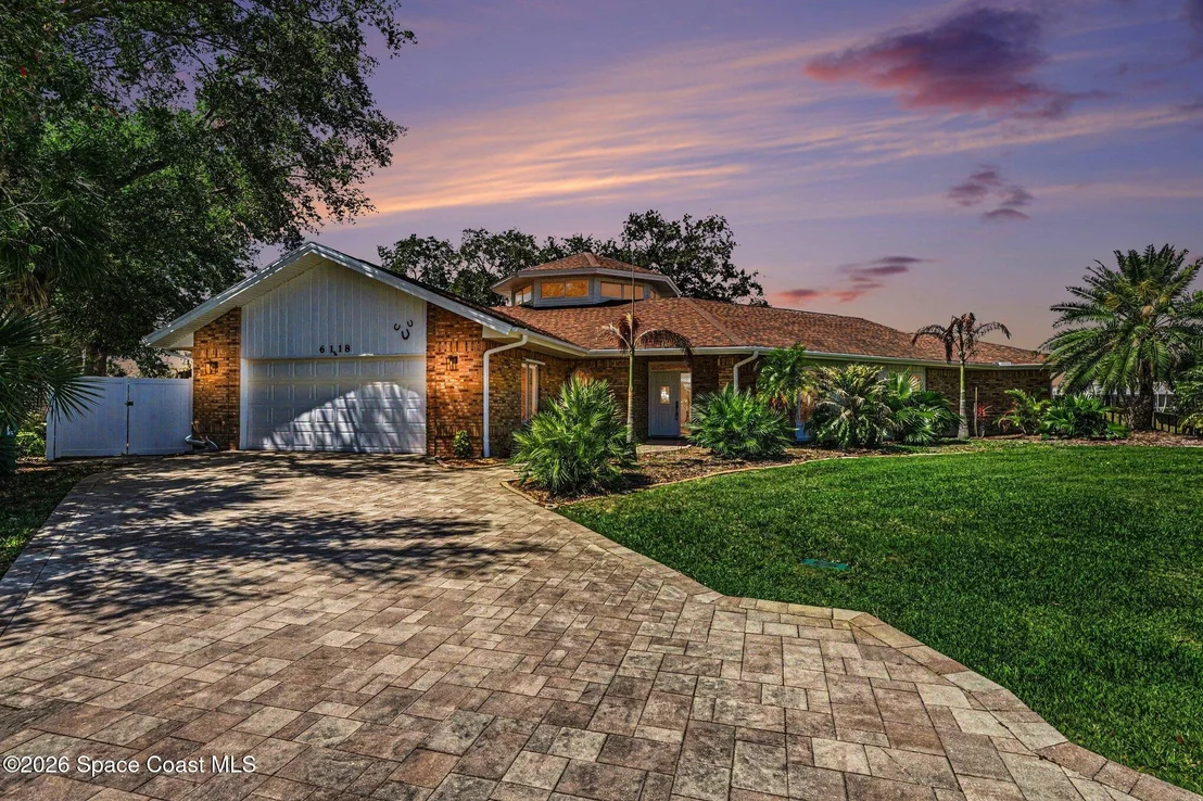 Photo of 6118 Anchor Lane