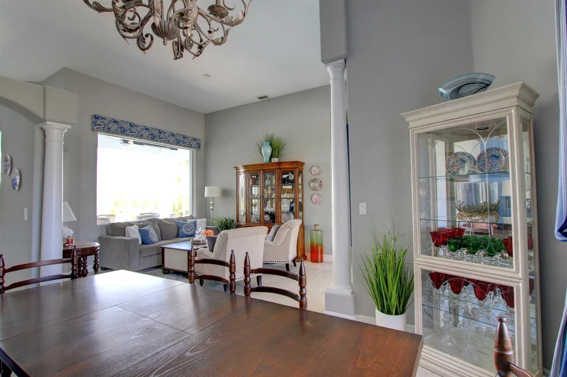 Photo of 1210 Starling Way