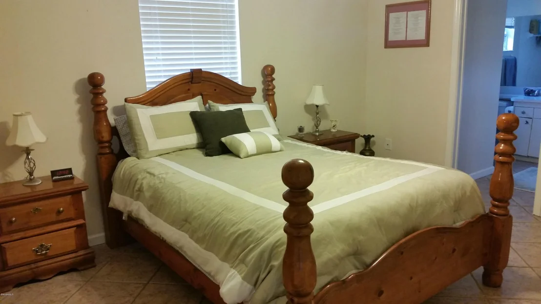 Photo of 6630 Cecil Road