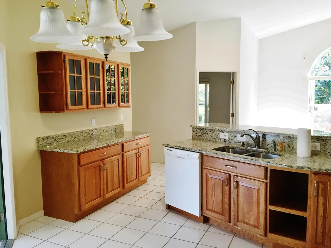 Photo of 1251 NE Meadowbrook Road