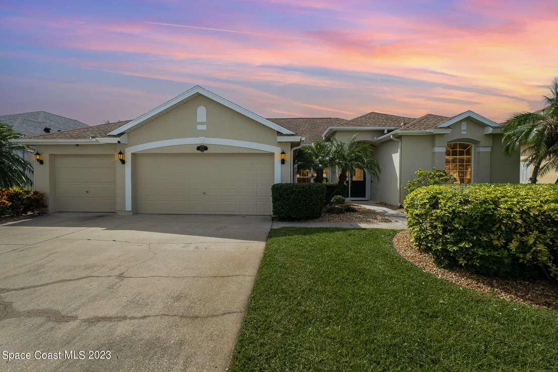 Photo of 4015 Estancia Way