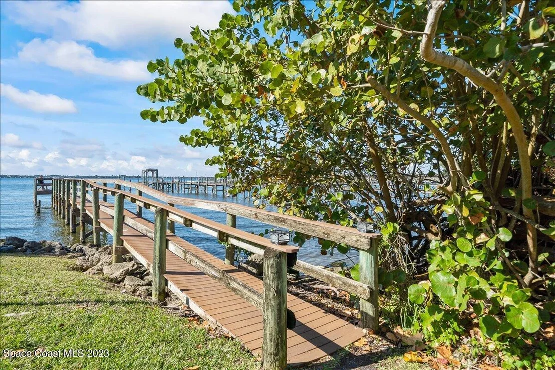 Photo of 330 Las Olas Drive