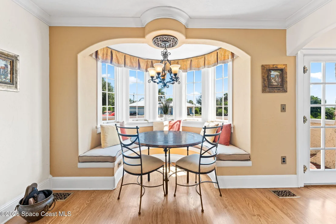 Photo of 2105 Mac Farland Drive