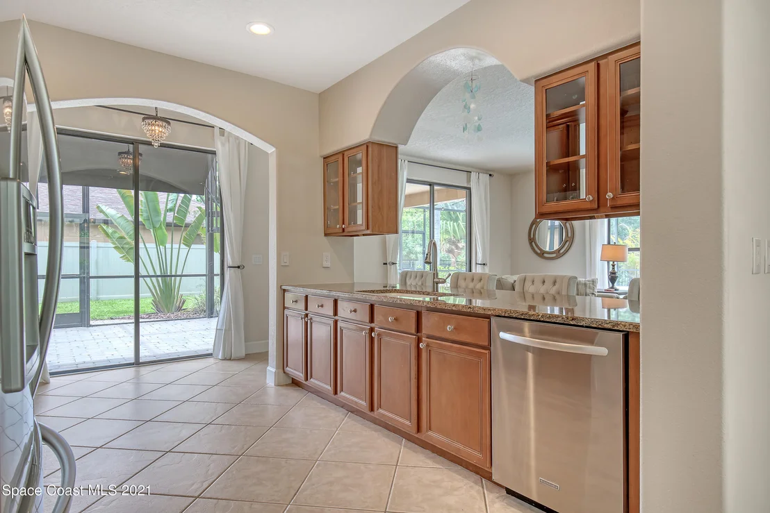 Photo of 1380 Talon Way