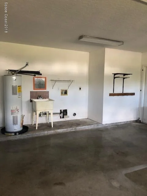 Photo of 2212 Cogan Drive SE